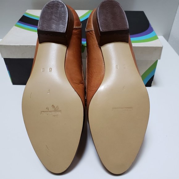 Eldita's Tassel Loafers Size 6B in Tan Color - Picture 11 of 14